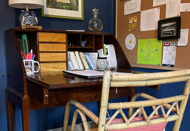 Therese's desk